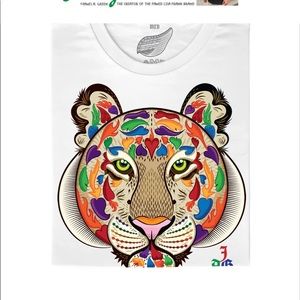 Jamey Tyger T-shirt NWOT